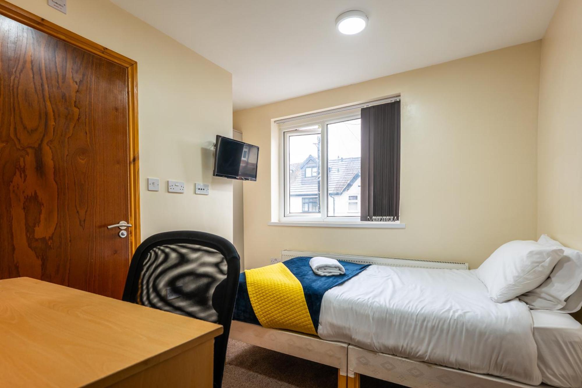 Private Rooms With Private Bathrooms In Selly Oak 버밍엄 외부 사진
