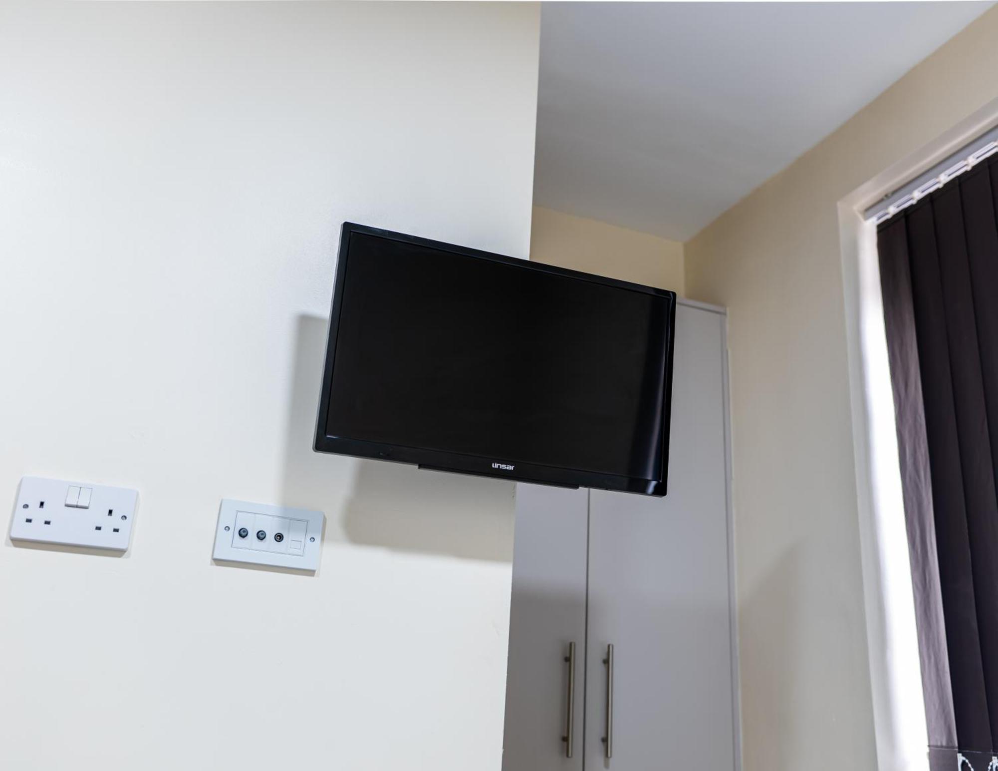 Private Rooms With Private Bathrooms In Selly Oak 버밍엄 외부 사진