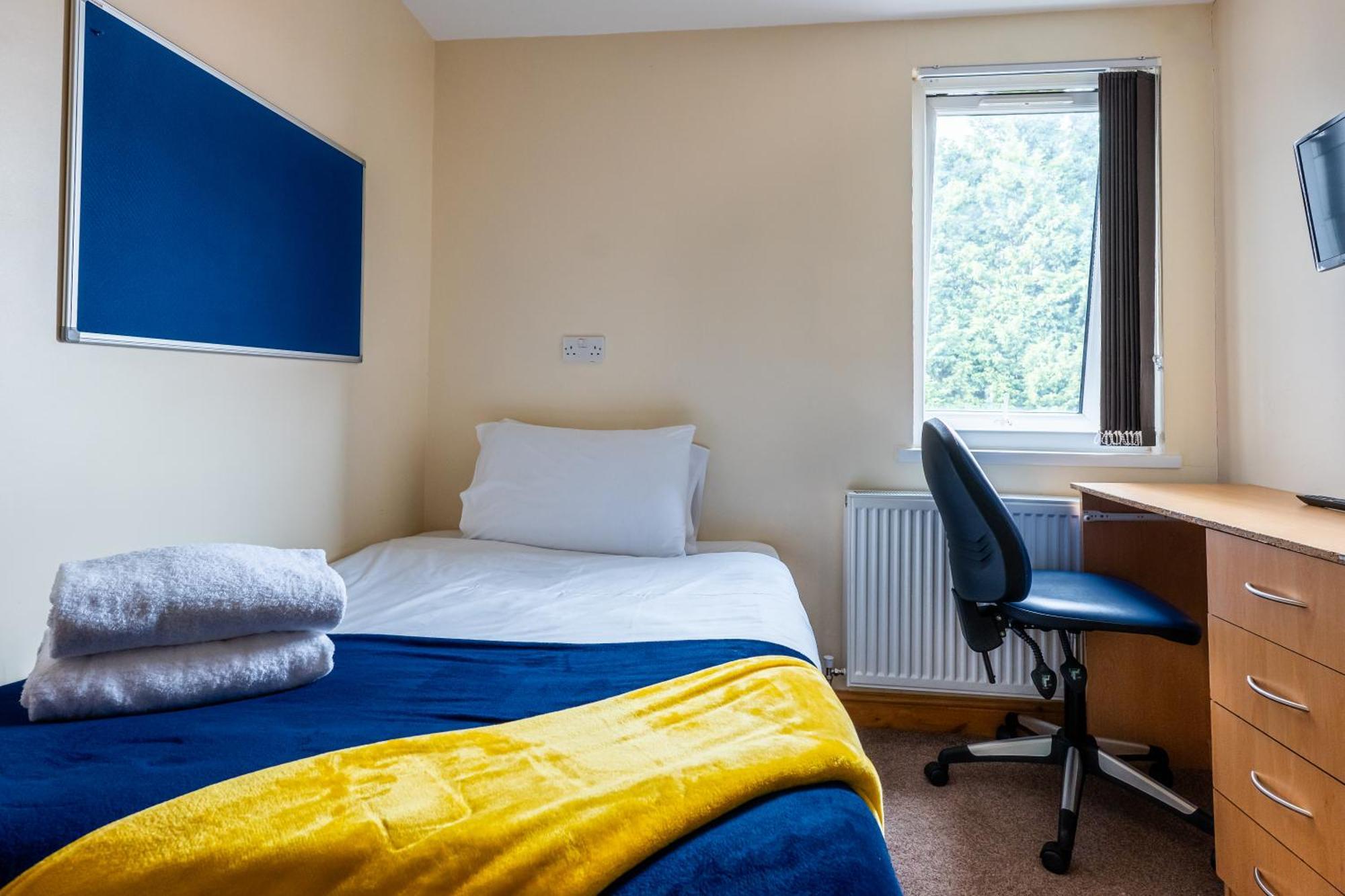 Private Rooms With Private Bathrooms In Selly Oak 버밍엄 외부 사진