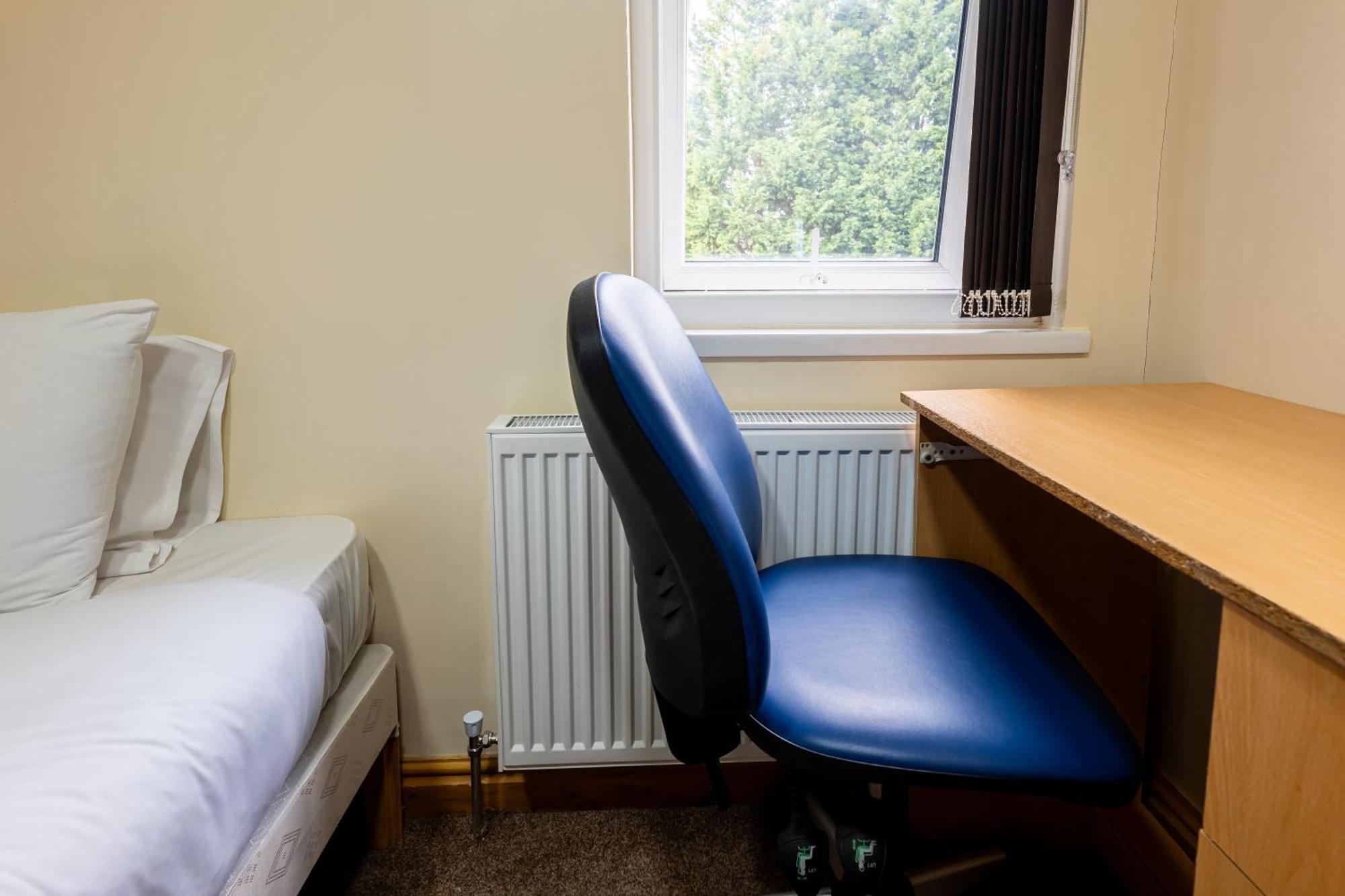 Private Rooms With Private Bathrooms In Selly Oak 버밍엄 외부 사진